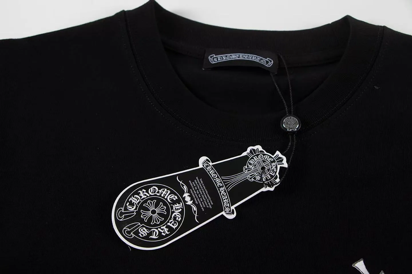 🅿️146 Style: 2025 new Croix Heart short-sleeved T-shirt Material: High version 300g double yarn combed cotton Size: S～XL Color: Black Style number: Z019